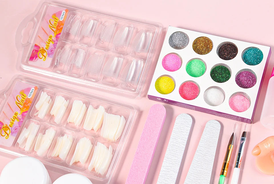 Poudre acrylique pour ongles et monomère liquide